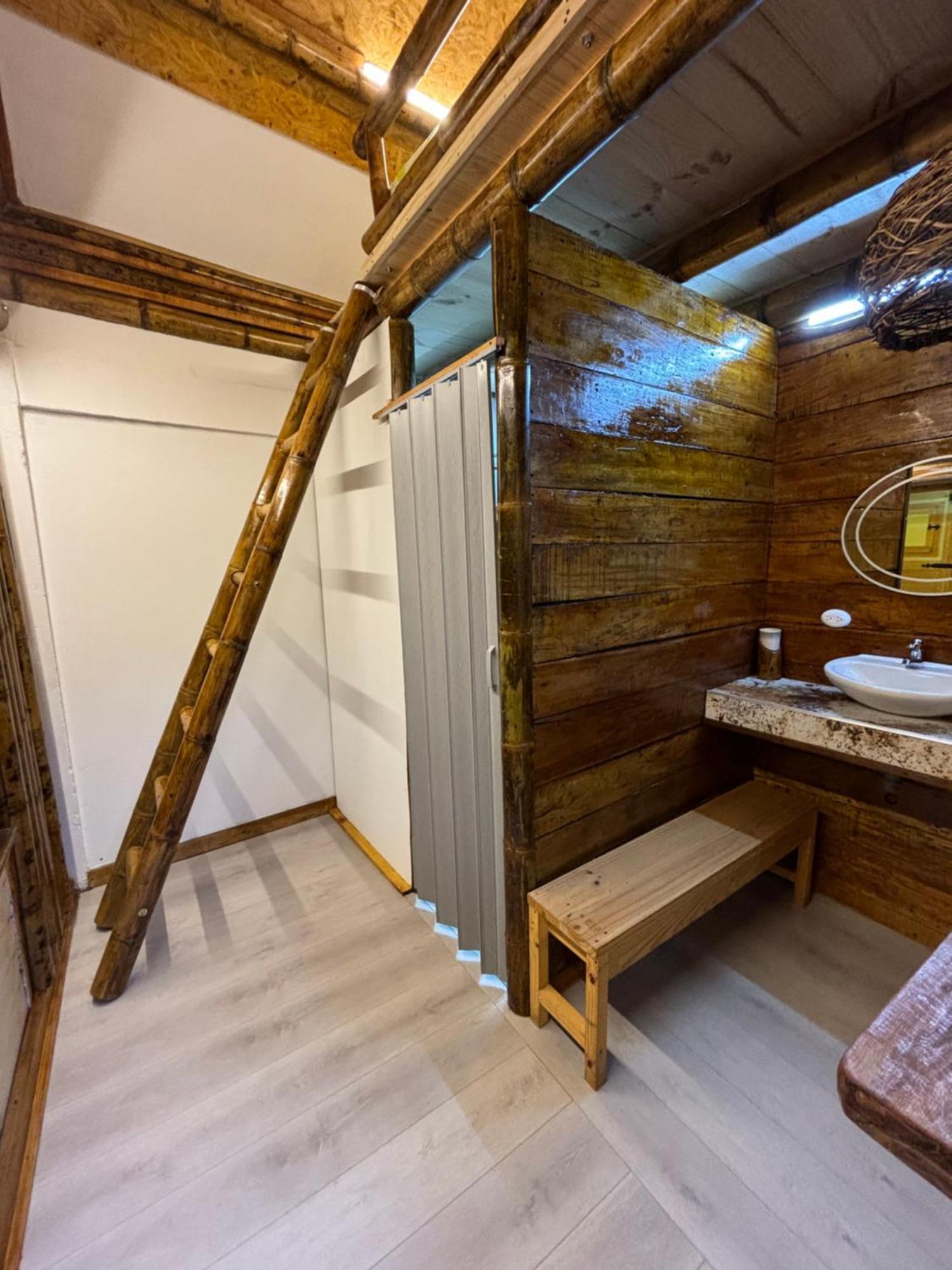 La Puesta Del Sol Otel Filandia Oda fotoğraf