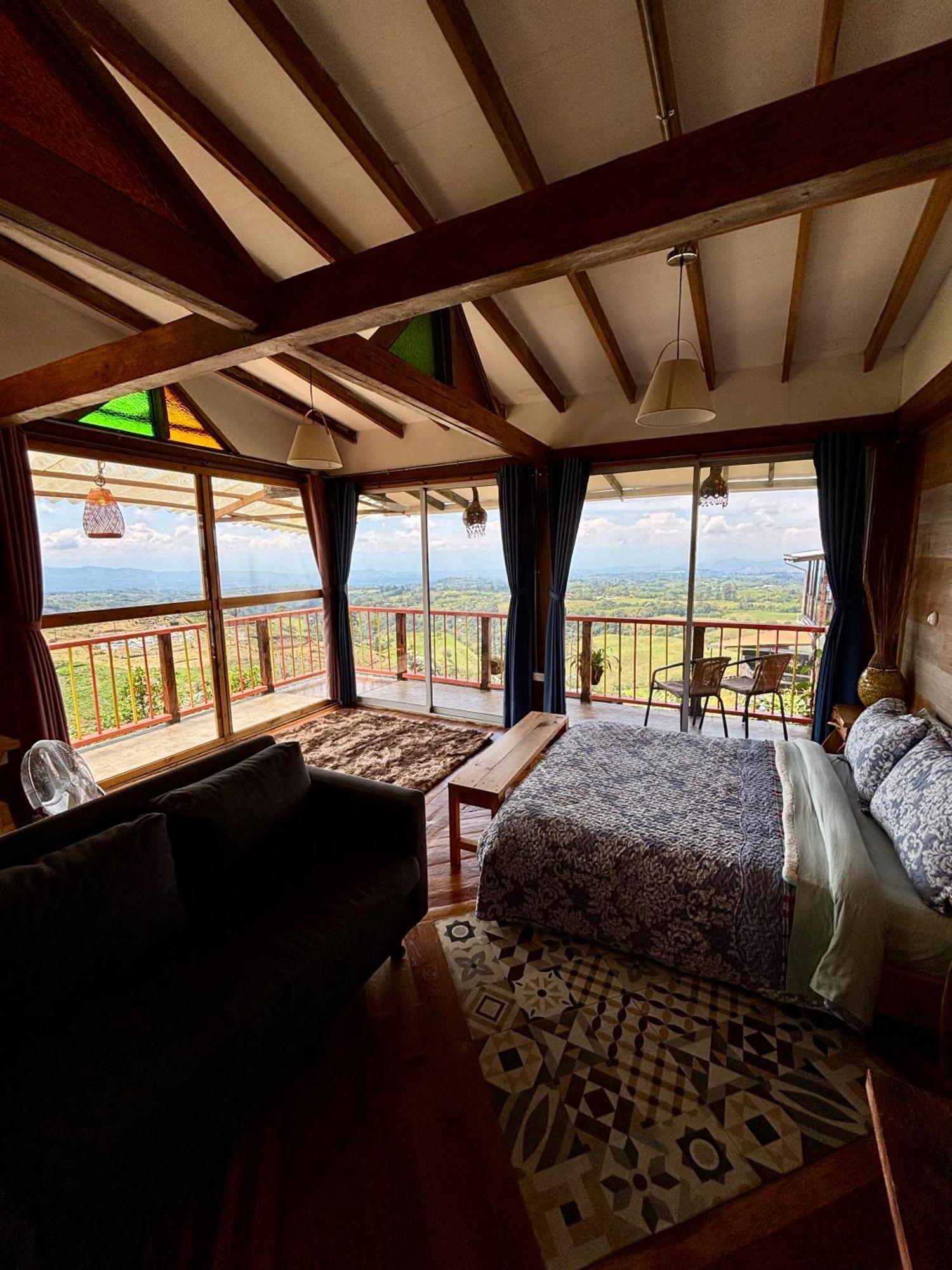 La Puesta Del Sol Otel Filandia Dış mekan fotoğraf